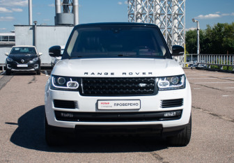 Подержанный автомобиль Land Rover Range Rover 2017 года (2 фото)