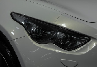 Подержанный автомобиль Infiniti FX 2013 года (17 фото)