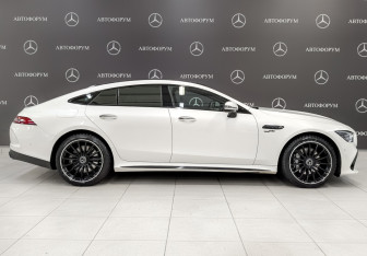 Подержанный автомобиль Mercedes-Benz AMG GT Liftback 2021 года (4 фото)