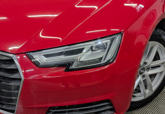 Подержанный автомобиль Audi A4 Sedan 2019 года (17 фото)