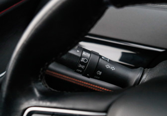 Подержанный автомобиль Changan UNI-K 2023 года (25 фото)