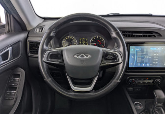 Подержанный автомобиль Chery Tiggo 4 2022 года (23 фото)