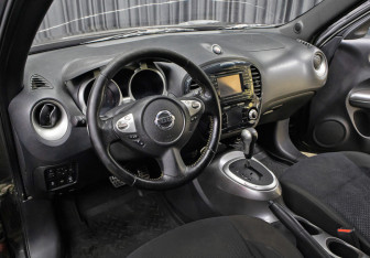 Подержанный автомобиль Nissan Juke 2011 года (5 фото)