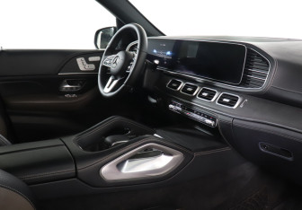 Подержанный автомобиль Mercedes-Benz GLE 2019 года (9 фото)