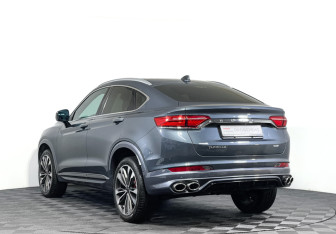 Подержанный автомобиль Geely Tugella 2022 года (7 фото)