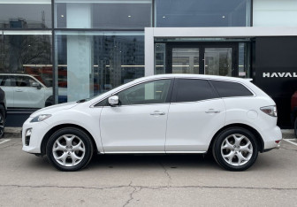 Подержанный автомобиль Mazda CX-7 2011 года (8 фото)