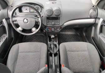 Подержанный автомобиль Ravon Nexia R3 2017 года (10 фото)