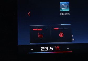 Подержанный автомобиль BMW X3 2025 года (17 фото)