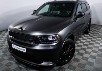 Подержанный автомобиль Dodge Durango 2019 года (18 фото)