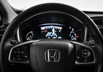 Подержанный автомобиль Honda CR-V 2017 года (9 фото)
