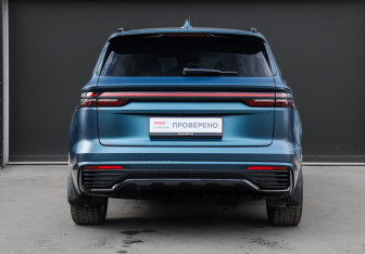 Подержанный автомобиль Geely Monjaro 2023 года (5 фото)