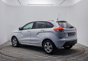 Подержанный автомобиль LADA (ВАЗ) XRAY 2016 года (7 фото)