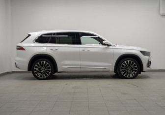 Новый Geely Monjaro 2025 (4 фото)