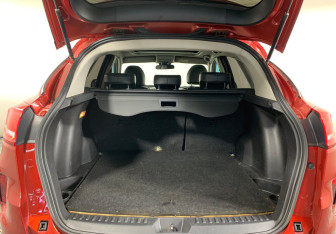 Подержанный автомобиль FAW Besturn X80 2019 года (14 фото)