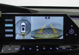 Подержанный автомобиль Changan UNI-K 2023 года (15 фото)