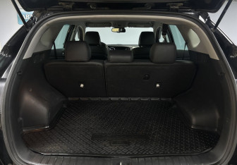 Подержанный автомобиль Hyundai Tucson 2017 года (13 фото)