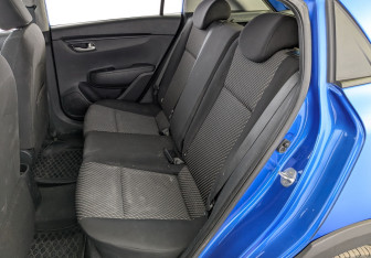 Подержанный автомобиль Kia Rio Hatchback 2019 года (12 фото)