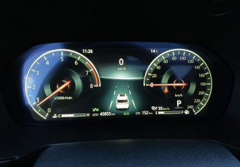 Подержанный автомобиль Changan CS95 2023 года (30 фото)
