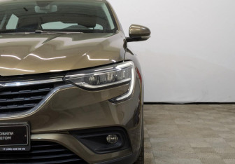 Подержанный автомобиль Renault Arkana 2021 года (17 фото)