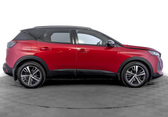 Подержанный автомобиль Peugeot 3008 2021 года (4 фото)