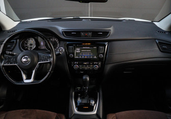 Подержанный автомобиль Nissan Qashqai 2021 года (9 фото)