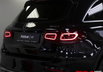 Подержанный автомобиль Mercedes-Benz GLC Coupe 2019 года (26 фото)