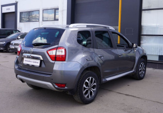 Подержанный автомобиль Nissan Terrano 2016 года (8 фото)