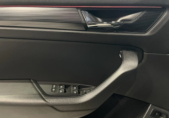 Подержанный автомобиль Skoda Kodiaq 2019 года (20 фото)