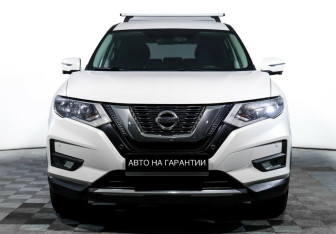 Подержанный автомобиль Nissan X-Trail 2019 года (2 фото)