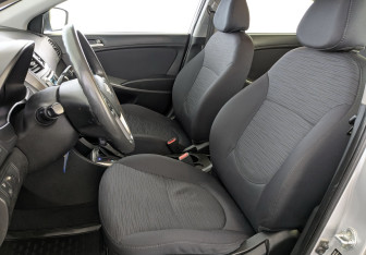 Подержанный автомобиль Hyundai Solaris Sedan 2016 года (20 фото)