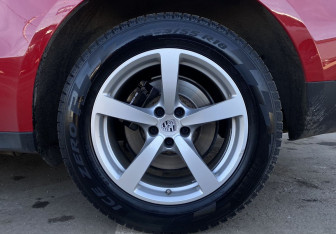 Подержанный автомобиль Porsche Macan 2021 года (9 фото)