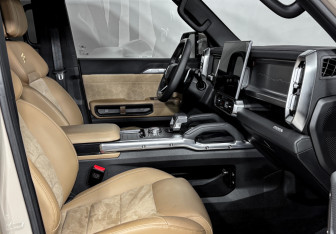 Подержанный автомобиль Jetour T2 2024 года (10 фото)