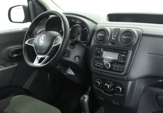 Подержанный автомобиль Renault Dokker 2019 года (12 фото)