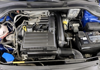 Подержанный автомобиль Skoda Rapid Liftback 2019 года (9 фото)