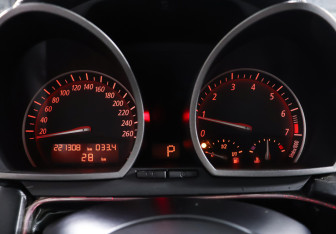 Подержанный автомобиль BMW Z4 Roadster 2004 года (38 фото)