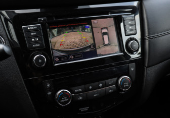 Подержанный автомобиль Nissan X-Trail 2021 года (12 фото)
