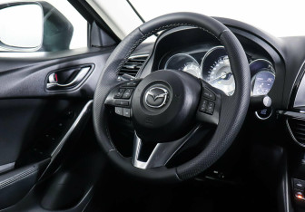 Подержанный автомобиль Mazda 6 Sedan 2014 года (12 фото)