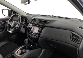 Подержанный автомобиль Nissan Qashqai 2021 года (13 фото)