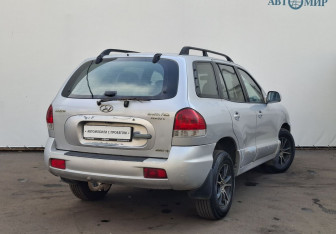 Подержанный автомобиль Hyundai Santa Fe 2007 года (5 фото)