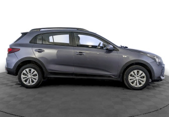 Подержанный автомобиль Kia Rio Hatchback 2021 года (4 фото)