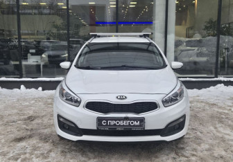 Подержанный автомобиль Kia Ceed Wagon 2018 года (2 фото)