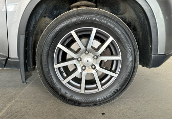 Подержанный автомобиль Nissan X-Trail 2011 года (21 фото)