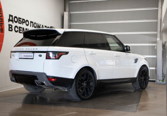 Подержанный автомобиль Land Rover Range Rover Sport 2020 года (4 фото)