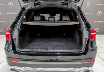 Подержанный автомобиль Mercedes-Benz GLC Coupe 2019 года (10 фото)