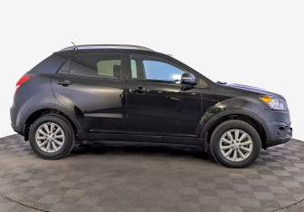 Подержанный автомобиль SsangYong Actyon 2013 года (4 фото)