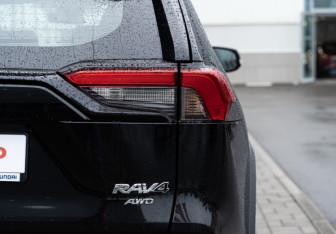 Новый Toyota RAV4 2025 (23 фото)