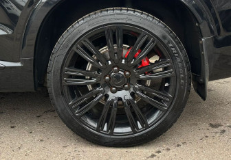 Подержанный автомобиль Geely Tugella 2023 года (17 фото)