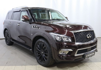 Подержанный автомобиль Infiniti QX80 2015 года (3 фото)