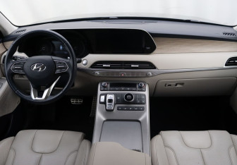 Подержанный автомобиль Hyundai Palisade 2019 года (13 фото)