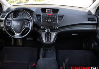 Подержанный автомобиль Honda CR-V 2013 года (11 фото)